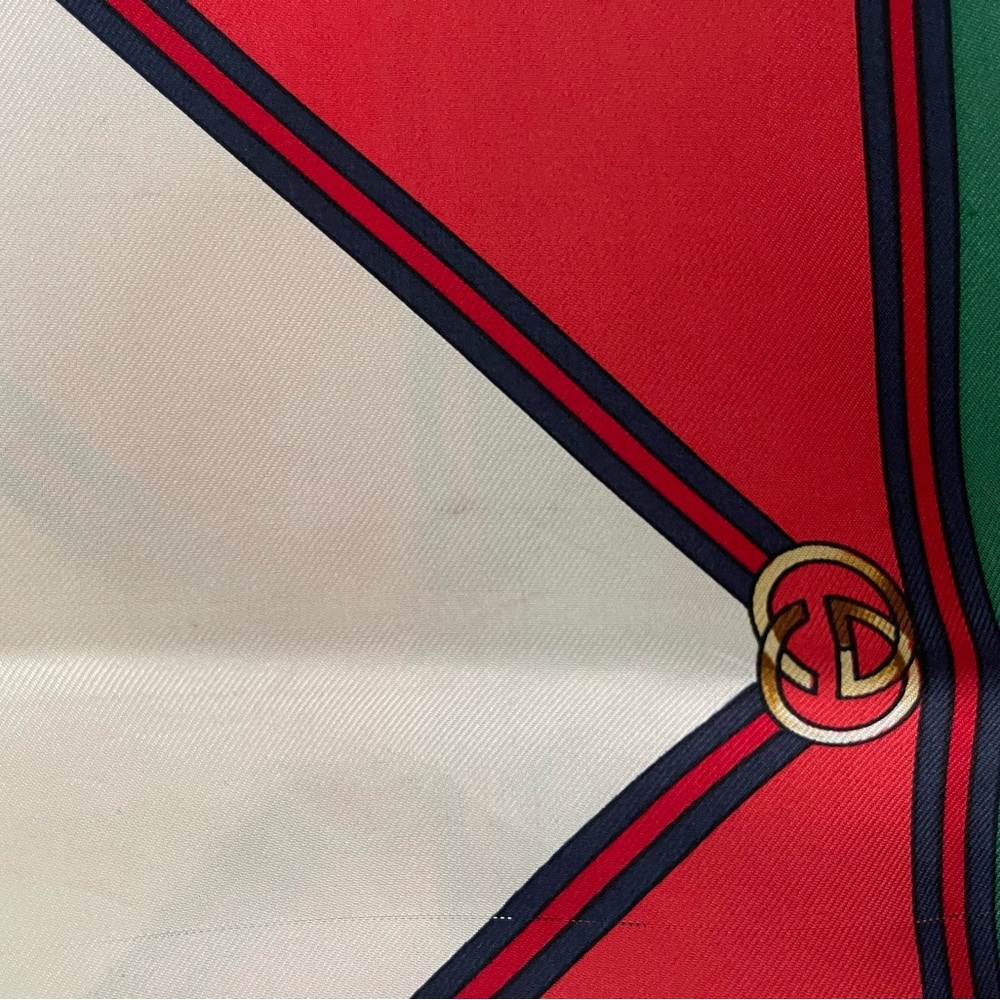 Vintage Gucci Equestrian Print Silk Scarf. - Picture 13 of 16